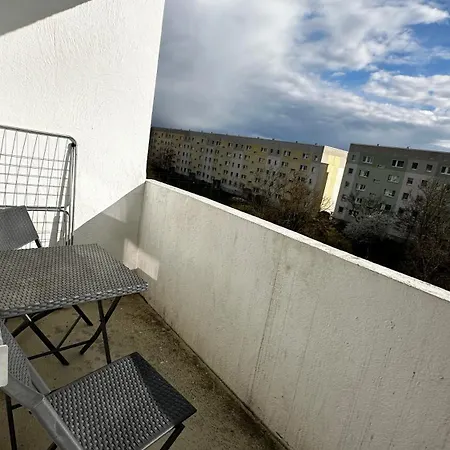Apartmán Monteurzimmer Und Halle, Zentral, Modern