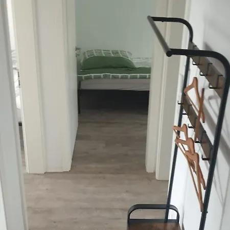 Monteurzimmer Und Halle, Zentral, Modern * Halle (Saale)